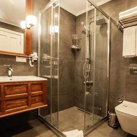 Zanike Hotel *